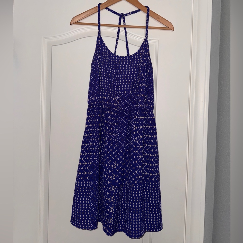 Soprano Patterned Dress Size M